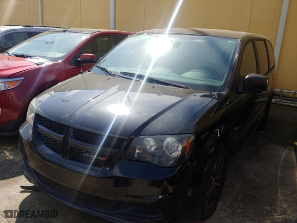 2015 Dodge Grand Caravan American Value Pkg with VIN 2C4RDGBG5FR625961, listed as a Copart auction lot 53966005 with 200,445 mi miles and Clean Title. Bid and sale history available at carsss.com. Image 2.