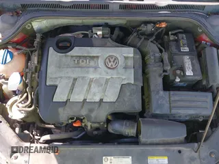 2013 Volkswagen Jetta TDI w/Premium with VIN 3VW3L7AJ2DM246343, listed as a IAAI auction lot 42157433 with 140,955 mi miles and . Bid and sale history available at DreamBid. Image 10.
