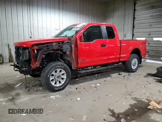 2022 Ford F-350 with VIN 1FT8X3BN8NEC07304, listed as a Copart auction lot 54386665 with 36,363 mi miles and Salvage title. Bid and sale history available at DreamBid. Image 1.