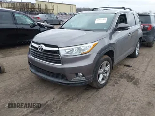 2016 Toyota Highlander Limited with VIN 5TDDKRFH0GS236412, listed as a IAAI auction lot 41067768 with 108,015 mi miles and . Bid and sale history available at DreamBid. Image 17.