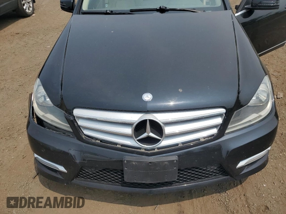 2013 Mercedes-Benz C 300 Sport z VIN WDDGF8AB5DR260851, wystawiony jako Copart lot #59102235 z przebiegiem 120 678 mil mil oraz Szkoda całkowita • Salvage title. Historia ofert i sprzedaży dostępna na DreamBid. Obrazek 11.