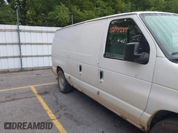 2006 Ford Econoline Cargo with VIN 1FTRE14W26HA13663, listed as a IAAI auction lot 42844289 with 153,510 mi miles and . Bid and sale history available at DreamBid. Image 6.