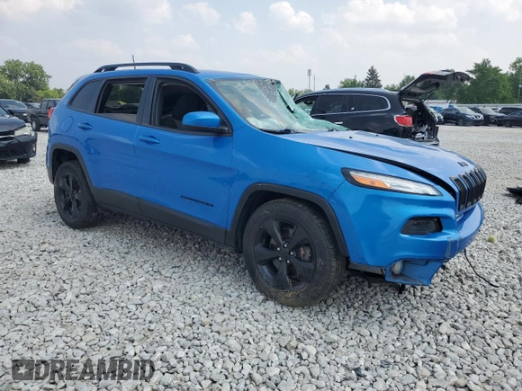 2018 Jeep Cherokee Latitude z VIN 1C4PJMCB0JD607736, wystawiony jako Copart lot #58635835 z przebiegiem Nie podano mil oraz Szkoda całkowita • Salvage title. Historia ofert i sprzedaży dostępna na DreamBid. Obrazek 4.