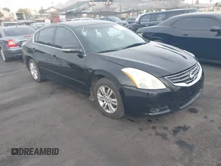 2011 Nissan Altima 2.5 S with VIN 1N4AL2AP4BN465251, listed as a IAAI auction lot 41465107 with 191,413 mi miles. Bid and sale history available at carsss.com. Image 1.