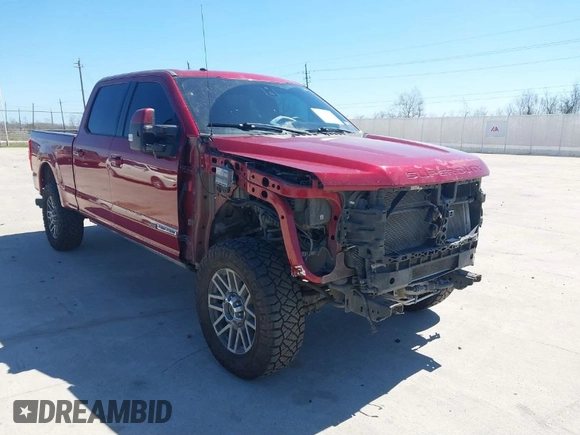 2018 Ford Super Duty F-250 SRW XL with VIN 1FT7W2BT1JEC55762, listed as a IAAI auction lot 41744932 with 243,696 mi miles. Bid and sale history available at carsss.com. Image 1.