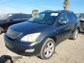 2004 Lexus RX 330 with VIN JTJGA31UX40037476, listed as a IAAI auction lot 41881993 with 204,478 mi miles and . Bid and sale history available at carsss.com. Image 2.