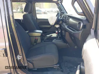 2021 Jeep Wrangler Unlimited Willys with VIN 1C4HJXDG1MW672507, listed as a IAAI auction lot 42084805 with 59,943 mi miles and . Bid and sale history available at DreamBid. Image 5.