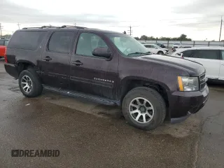 2009 Chevrolet Suburban LT w/1LT with VIN 1GNFK26399R216639, listed as a Copart auction lot 70335104 with 179,321 mi miles and Salvage Title. Bid and sale history available at carsss.com. Image 4.