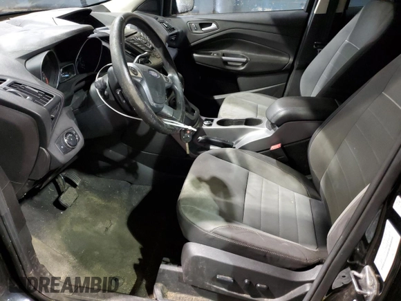 2014 Ford Escape SE z VIN 1FMCU9GX1EUC45135, wystawiony jako Copart lot #49693805 z przebiegiem 113 866 mil mil oraz Czysty tytuł • Clean title. Historia ofert i sprzedaży dostępna na DreamBid. Obrazek 7.