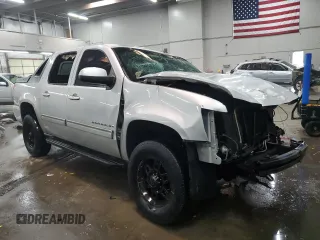 2011 Chevrolet Avalanche LT with VIN 3GNTKFE33BG149330, listed as a Copart auction lot 45932895 with 269,491 mi miles and Salvage title. Bid and sale history available at DreamBid. Image 4.