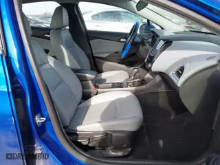 2019 Chevrolet Cruze Premier with VIN 1G1BF5SM7K7131546, listed as a IAAI auction lot 41654624 with 43,209 mi miles. Bid and sale history available at carsss.com. Image 5.