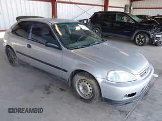 2000 Honda Civic CX with VIN 2HGEJ6329YH109973, listed as a IAAI auction lot 41565435 with 205,462 mi miles. Bid and sale history available at carsss.com. Image 1.