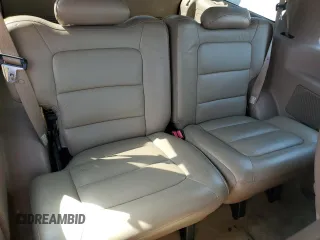 2001 Ford Explorer Sport z VIN 1FMYU60E71UB41370, wystawiony jako Copart lot #56738145 z przebiegiem 140 641 mil mil oraz Nie do naprawy • Non repairable. Historia ofert i sprzedaży dostępna na DreamBid. Obrazek 11.
