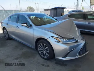 2022 Lexus ES 350 z VIN 58ACZ1B13NU120491, wystawiony jako IAAI lot #42287220 z przebiegiem 19 125 mil mil oraz . Historia ofert i sprzedaży dostępna na DreamBid. Obrazek 1.