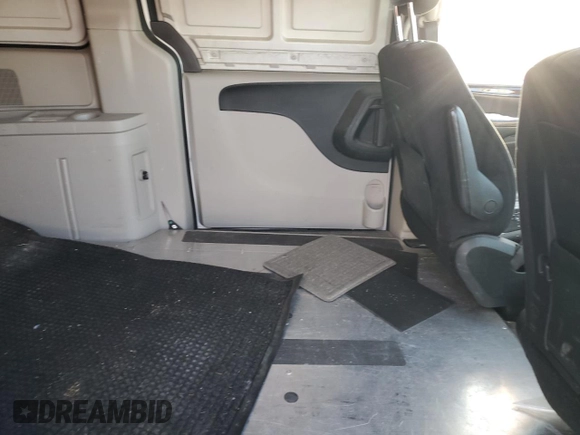 2013 Ram Cargo Van Tradesman with VIN 2C4JRGAG3DR545071, listed as a Copart auction lot 84796354 with 200,584 mi miles and Clean Title. Bid and sale history available at carsss.com. Image 12.