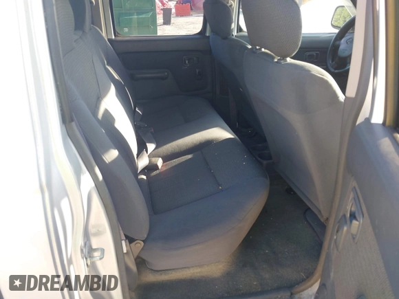 2001 Nissan Frontier XE с VIN 1N6ED27Y31C371233, выставлен на аукционе IAAI как лот 42510422 с пробегом 242 417 миль миль и . История ставок и продаж доступна на DreamBid. Изображение 8.