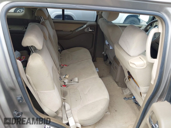 2007 Nissan Pathfinder SE z VIN 5N1AR18W17C630185, wystawiony jako IAAI lot #42358573 z przebiegiem 165 067 mil mil oraz . Historia ofert i sprzedaży dostępna na DreamBid. Obrazek 8.