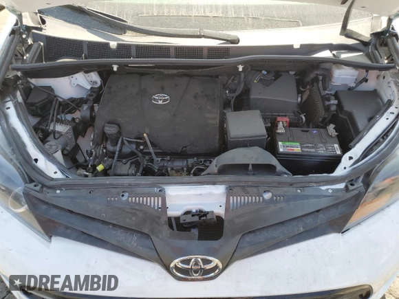 2020 Toyota Sienna SE with VIN 5TDXZ3DC9LS030514, listed as a Copart auction lot 61978565 with 40,316 mi miles and Salvage title. Bid and sale history available at DreamBid. Image 12.