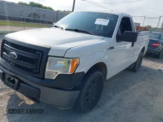 2013 Ford F-150 XL z VIN 1FTMF1CM6DFC50916, wystawiony jako IAAI lot #42417092 z przebiegiem 274 435 mil mil oraz . Historia ofert i sprzedaży dostępna na DreamBid. Obrazek 22.