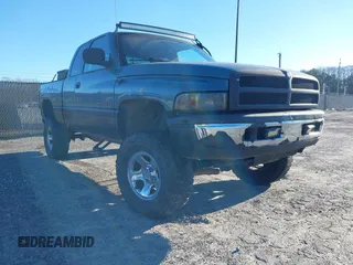 1999 Dodge 1500 with VIN 3B7HF13Z7XG118165, listed as a IAAI auction lot 41385547 with Not Provided miles and . Bid and sale history available at DreamBid. Image 1.