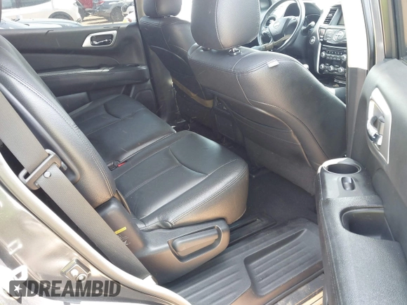 2014 Nissan Pathfinder SV with VIN 5N1AR2MM7EC710811, listed as a IAAI auction lot 42142870 with 158,803 mi miles. Bid and sale history available at carsss.com. Image 8.