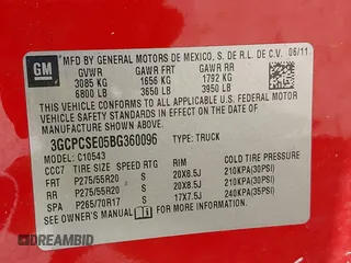 2011 Chevrolet Silverado 1500 LT with VIN 3GCPCSE05BG360096, listed as a IAAI auction lot 42286136 with 208,072 mi miles and . Bid and sale history available at DreamBid. Image 9.