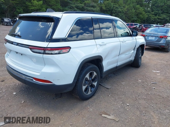2024 Jeep Grand Cherokee with VIN 1C4RJYB67RC120412, listed as a IAAI auction lot 42732404 with 25,819 mi miles and . Bid and sale history available at DreamBid. Image 4.