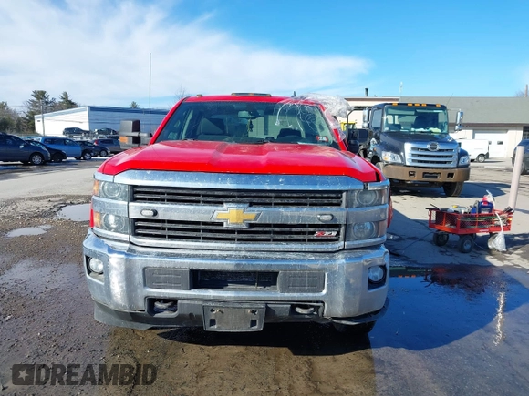 2017 Chevrolet Silverado 3500HD LT with VIN 1GC1KZEG4HF180455, listed as a IAAI auction lot 41623294 with 173,443 mi miles. Bid and sale history available at carsss.com. Image 12.