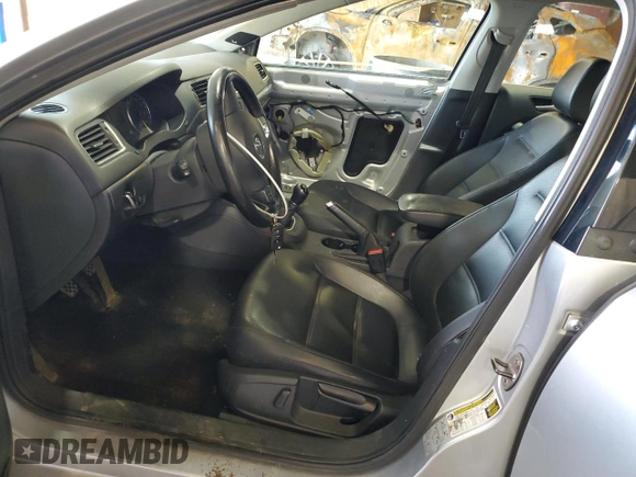 2014 Volkswagen Jetta TDI w/Premium with VIN 3VW3L7AJ3EM310892, listed as a Copart auction lot 61235765 with 242,970 mi miles and Salvage title. Bid and sale history available at DreamBid. Image 7.