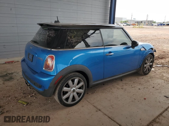 2008 MINI Hardtop S z VIN WMWMF73508TV37538, wystawiony jako Copart lot #58550665 z przebiegiem 71 233 mil mil oraz Szkoda całkowita • Salvage title. Historia ofert i sprzedaży dostępna na DreamBid. Obrazek 3.