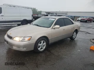 1998 Lexus ES 300 с VIN JT8BF28G1W5047813, выставлен на аукционе Copart как лот 55813415 с пробегом 111 663 миль миль и Списание • Salvage title. История ставок и продаж доступна на DreamBid. Изображение 1.