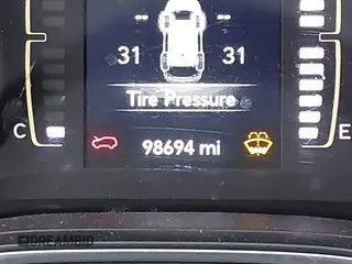 2019 Jeep Cherokee Latitude Plus with VIN 1C4PJMLB1KD319905, listed as a IAAI auction lot 41143311 with 98,694 mi miles. Bid and sale history available at carsss.com. Image 16.