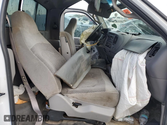 2000 Ford F-150 XL with VIN 2FTRF17L6YCA50613, listed as a Copart auction lot 83528344 with Not provided miles and Salvage title. Bid and sale history available at DreamBid. Image 7.