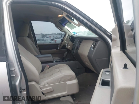 2014 Ford Expedition XLT with VIN 1FMJU1H58EEF65794, listed as a IAAI auction lot 42421781 with 151,867 mi miles and . Bid and sale history available at DreamBid. Image 5.