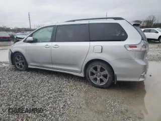 2020 Toyota Sienna SE with VIN 5TDXZ3DC4LS056244, listed as a Copart auction lot 80569924 with 33,287 mi miles and Salvage Title. Bid and sale history available at carsss.com. Image 2.