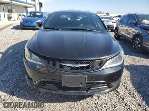 2016 Chrysler 200 S with VIN 1C3CCCBG1GN193020, listed as a Copart auction lot 43348865 with 137,321 mi miles and Salvage Title. Bid and sale history available at carsss.com. Image 5.