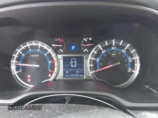 2018 Toyota 4Runner SR5 z VIN JTEZU5JR2J5175663, wystawiony jako IAAI lot #41798215 z przebiegiem 123 000 mil mil oraz . Historia ofert i sprzedaży dostępna na DreamBid. Obrazek 7.