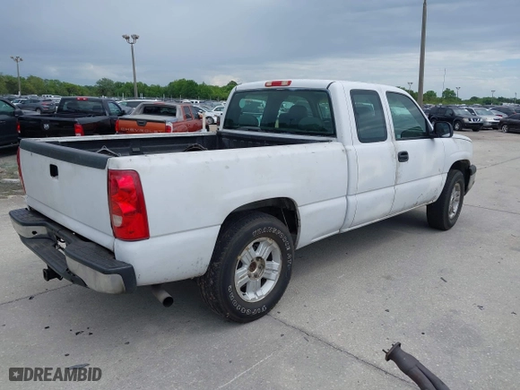 2003 Chevrolet Silverado 1500 LS with VIN 2GCEK19V631248623, listed as a IAAI auction lot 41980183 with 164,347 mi miles. Bid and sale history available at carsss.com. Image 4.