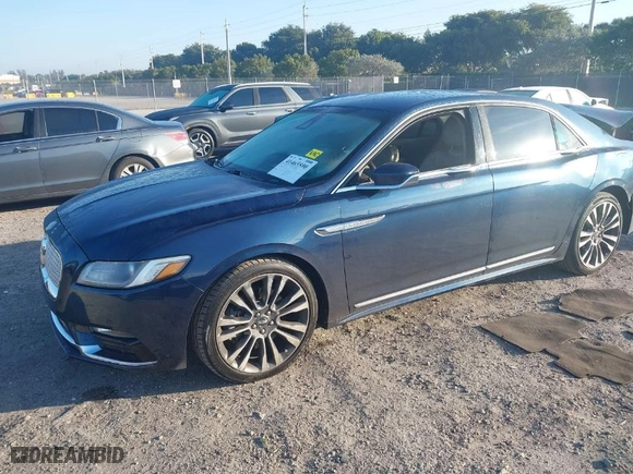 2017 Lincoln Continental Select with VIN 1LN6L9SKXH5605481, listed as a IAAI auction lot 41465590 with 89,174 mi miles. Bid and sale history available at carsss.com. Image 2.