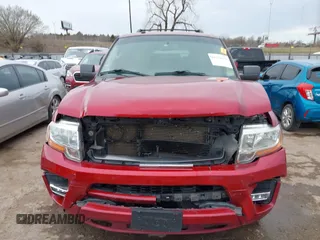2016 Ford Expedition Max XLT z VIN 1FMJK1JT4GEF24385, wystawiony jako IAAI lot #41770237 z przebiegiem 175 638 mil mil oraz . Historia ofert i sprzedaży dostępna na DreamBid. Obrazek 13.