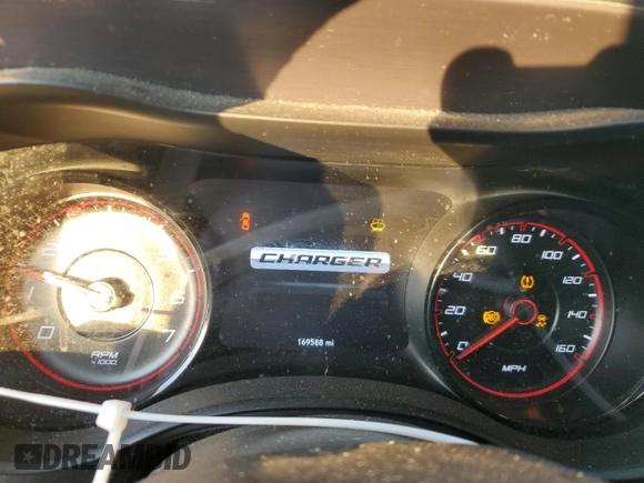 2018 Dodge Charger R/T z VIN 2C3CDXCT4JH290843, wystawiony jako Copart lot #47744095 z przebiegiem 169 588 mil mil oraz Szkoda całkowita • Salvage title. Historia ofert i sprzedaży dostępna na DreamBid. Obrazek 9.