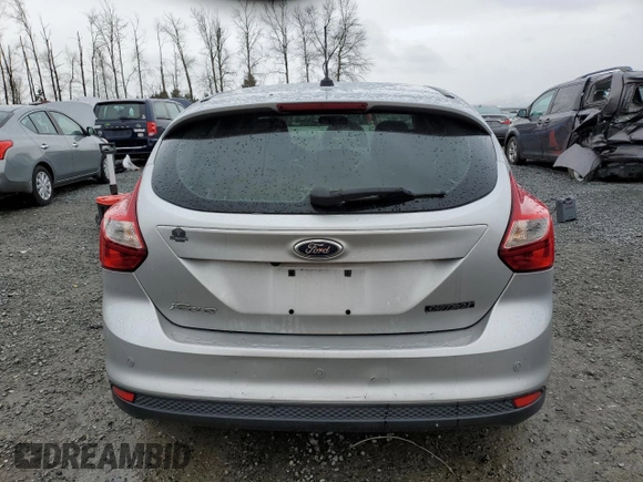 2013 Ford Focus Electric with VIN 1FADP3R43DL196997, listed as a Copart auction lot 43476355 with 77,071 mi miles and Salvage title. Bid and sale history available at DreamBid. Image 6.