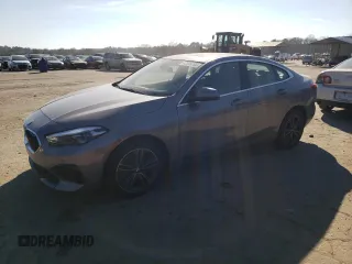2022 BMW 2 Series 228i with VIN WBA53AK02N7L01557, listed as a Copart auction lot 43909195 with 41,124 mi miles and Salvage Title. Bid and sale history available at carsss.com. Image 1.