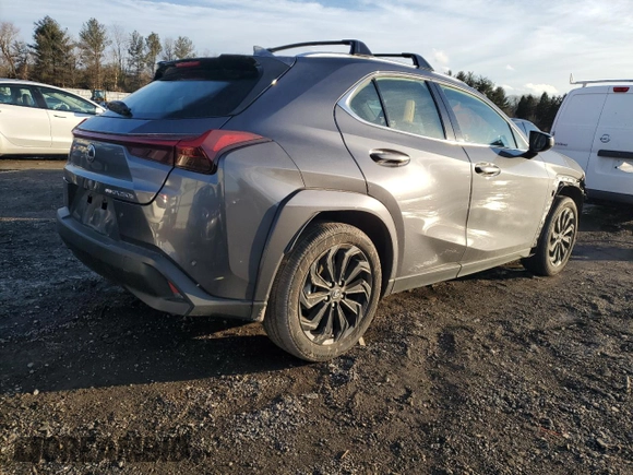 2024 Lexus UX 250h Premium with VIN JTHP9JBH0R2073933, listed as a Copart auction lot 44795495 with 3,888 mi miles and Salvage title. Bid and sale history available at DreamBid. Image 3.
