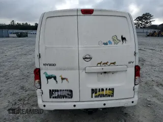 2018 Nissan NV200 SV z VIN 3N6CM0KN3JK695401, wystawiony jako Copart lot #58564645 z przebiegiem 95 919 mil mil oraz Tytuł czysty. Historia ofert i sprzedaży dostępna na DreamBid. Obrazek 6.