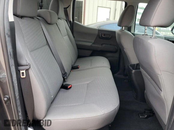 2022 Toyota Tacoma SR with VIN 3TYAX5GN3NT064864, listed as a Copart auction lot 55962855 with 13,411 mi miles and Clean title. Bid and sale history available at DreamBid. Image 10.