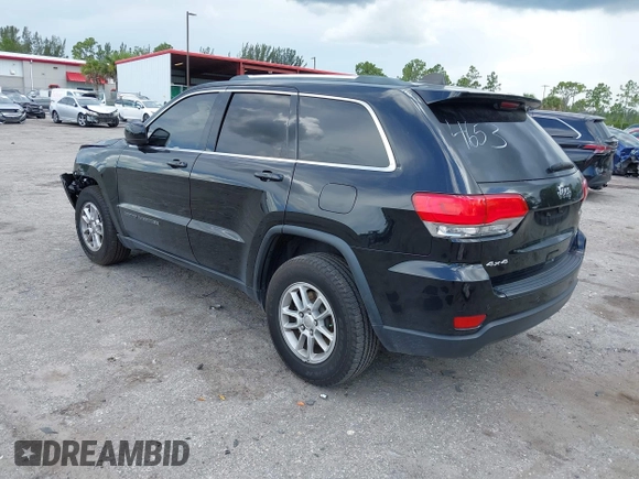 2018 Jeep Grand Cherokee Altitude with VIN 1C4RJFAG6JC504653, listed as a IAAI auction lot 42706233 with 62,059 mi miles and . Bid and sale history available at DreamBid. Image 3.