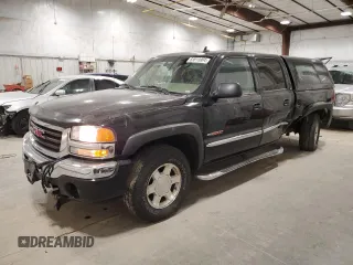 2006 GMC Sierra 1500 SLT with VIN 2GTEK13N261170631, listed as a Copart auction lot 83813904 with 133,834 mi miles and Non Repairable. Bid and sale history available at carsss.com. Image 1.
