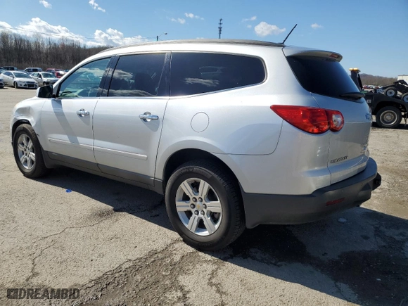 2010 Chevrolet Traverse LT w/1LT with VIN 1GNLRFED3AS104660, listed as a Copart auction lot 50382475 with 134,572 mi miles and Salvage Title. Bid and sale history available at carsss.com. Image 2.