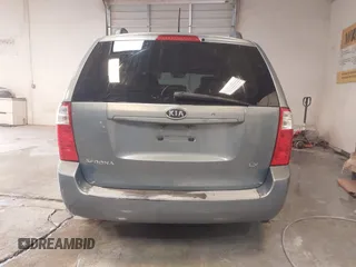 2009 Kia Sedona LX with VIN KNDMB233X96276905, listed as a IAAI auction lot 41394768 with 231,156 mi miles. Bid and sale history available at carsss.com. Image 17.
